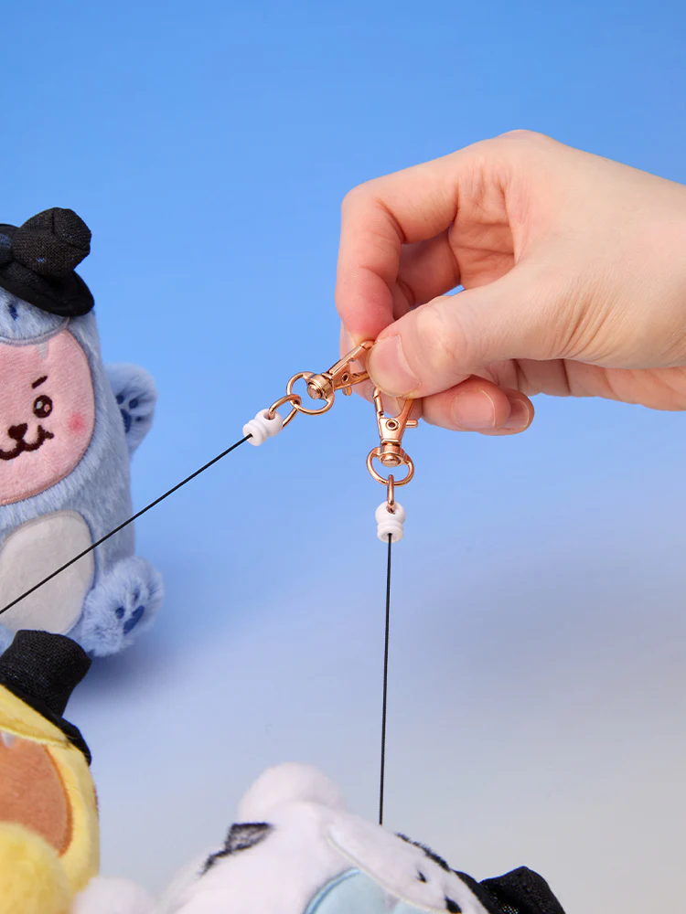 BT21 K-Horang Reel Pass Case - Image 4